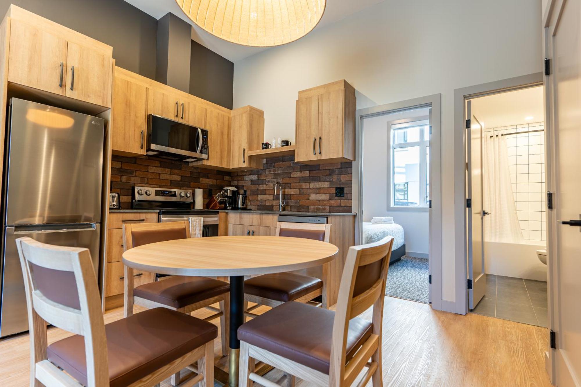 Basecamp Suites Revelstoke Rom bilde