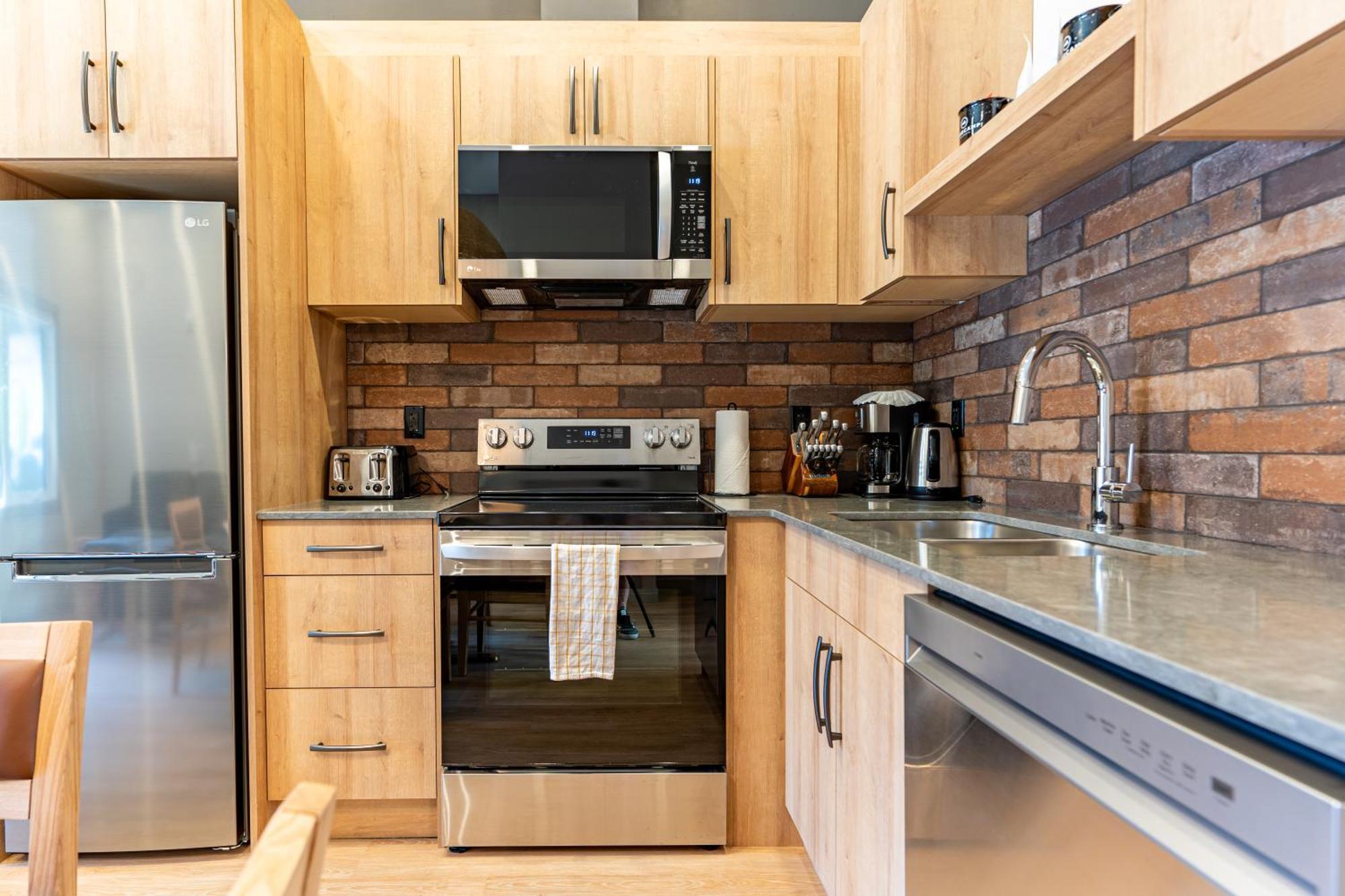 Basecamp Suites Revelstoke Rom bilde