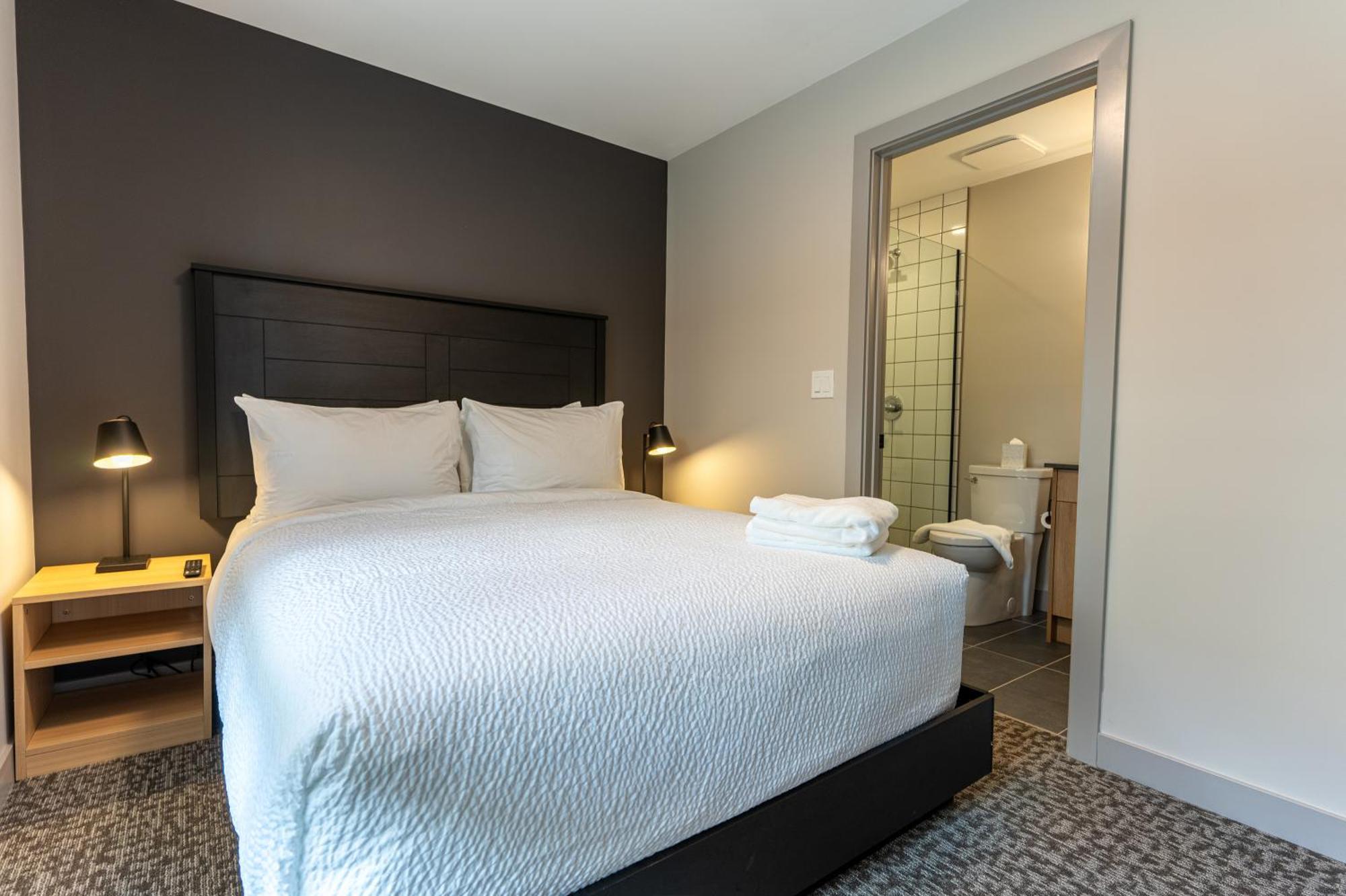 Basecamp Suites Revelstoke Eksteriør bilde