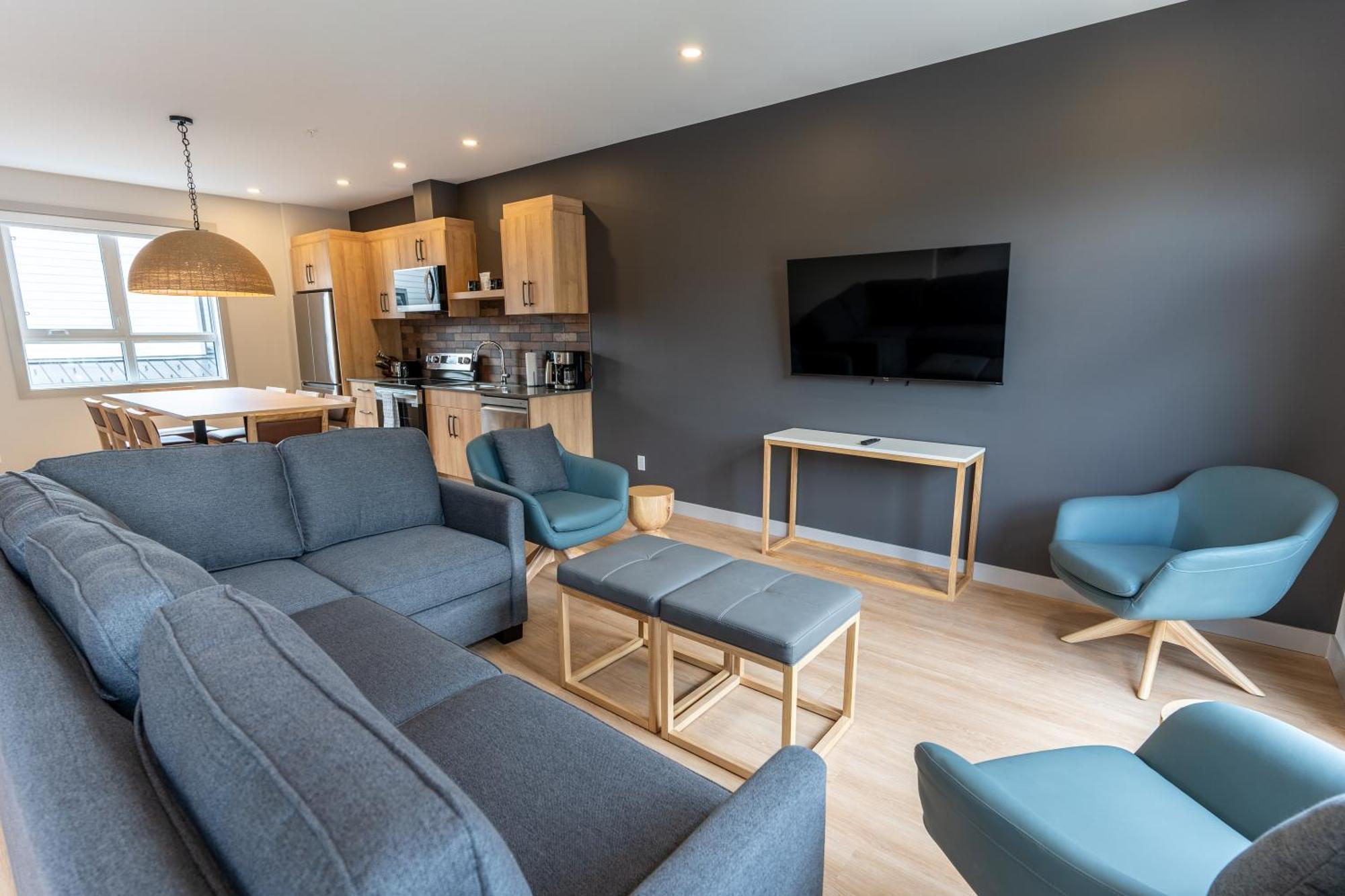 Basecamp Suites Revelstoke Eksteriør bilde