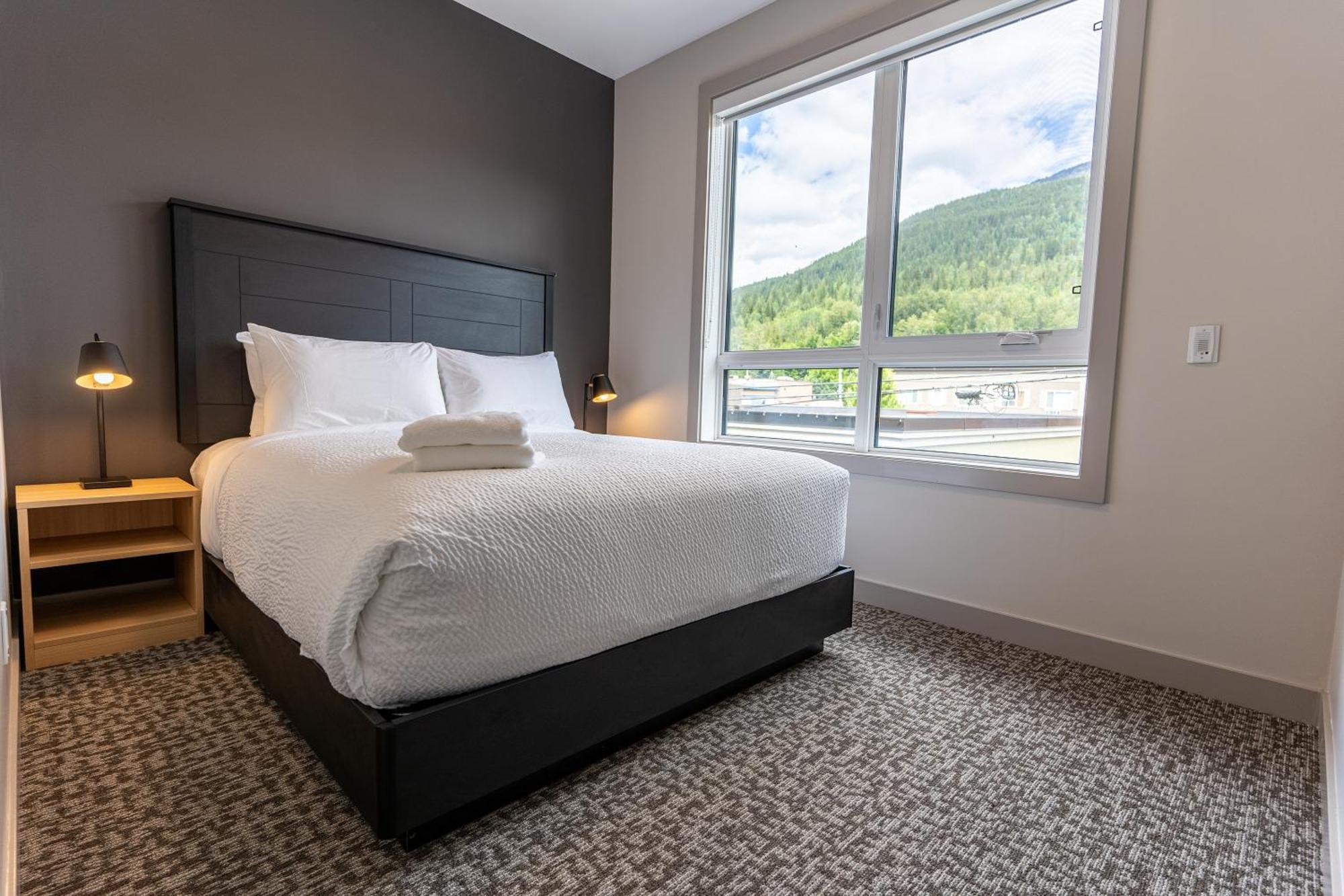 Basecamp Suites Revelstoke Eksteriør bilde