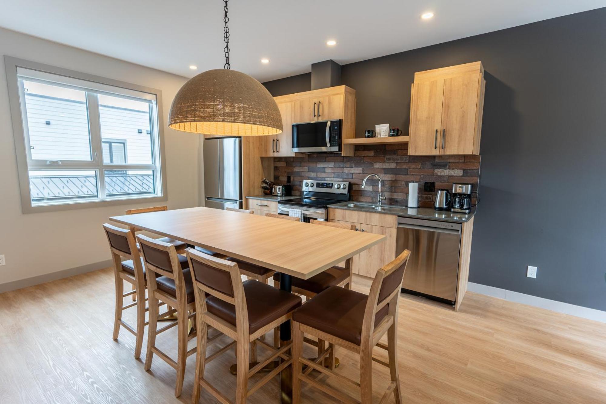 Basecamp Suites Revelstoke Rom bilde