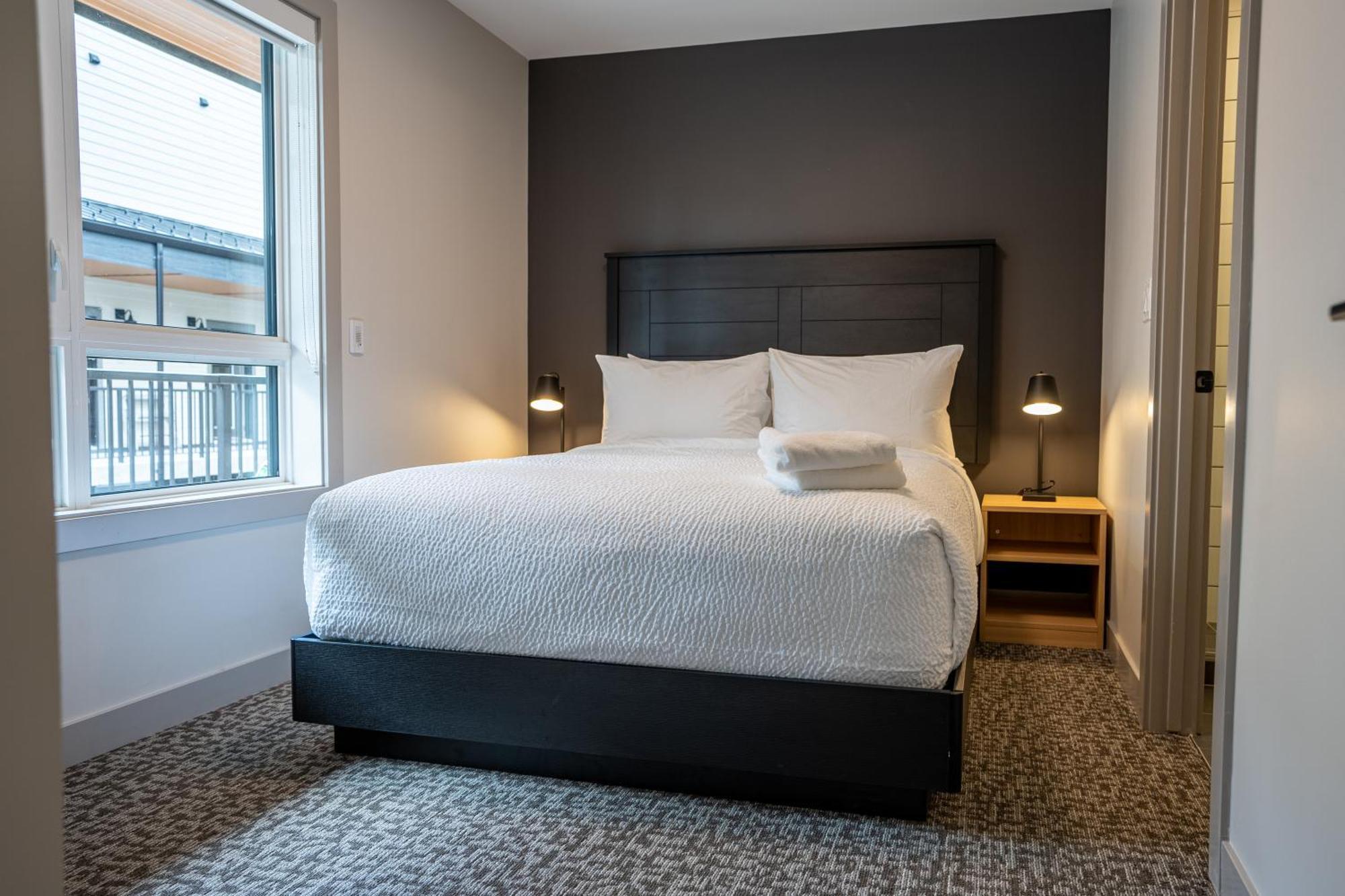 Basecamp Suites Revelstoke Rom bilde