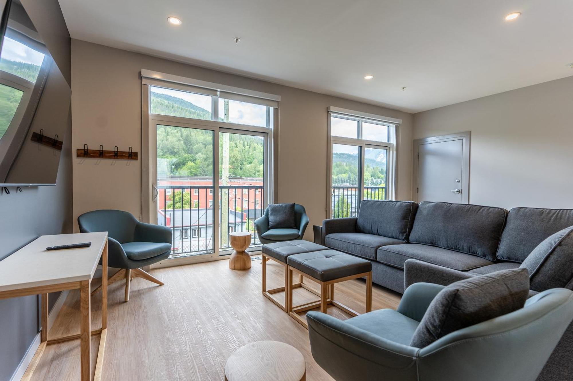 Basecamp Suites Revelstoke Eksteriør bilde