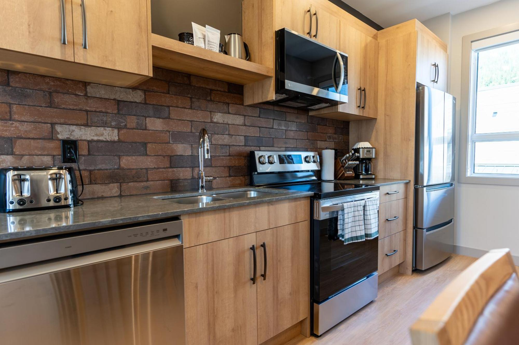 Basecamp Suites Revelstoke Rom bilde