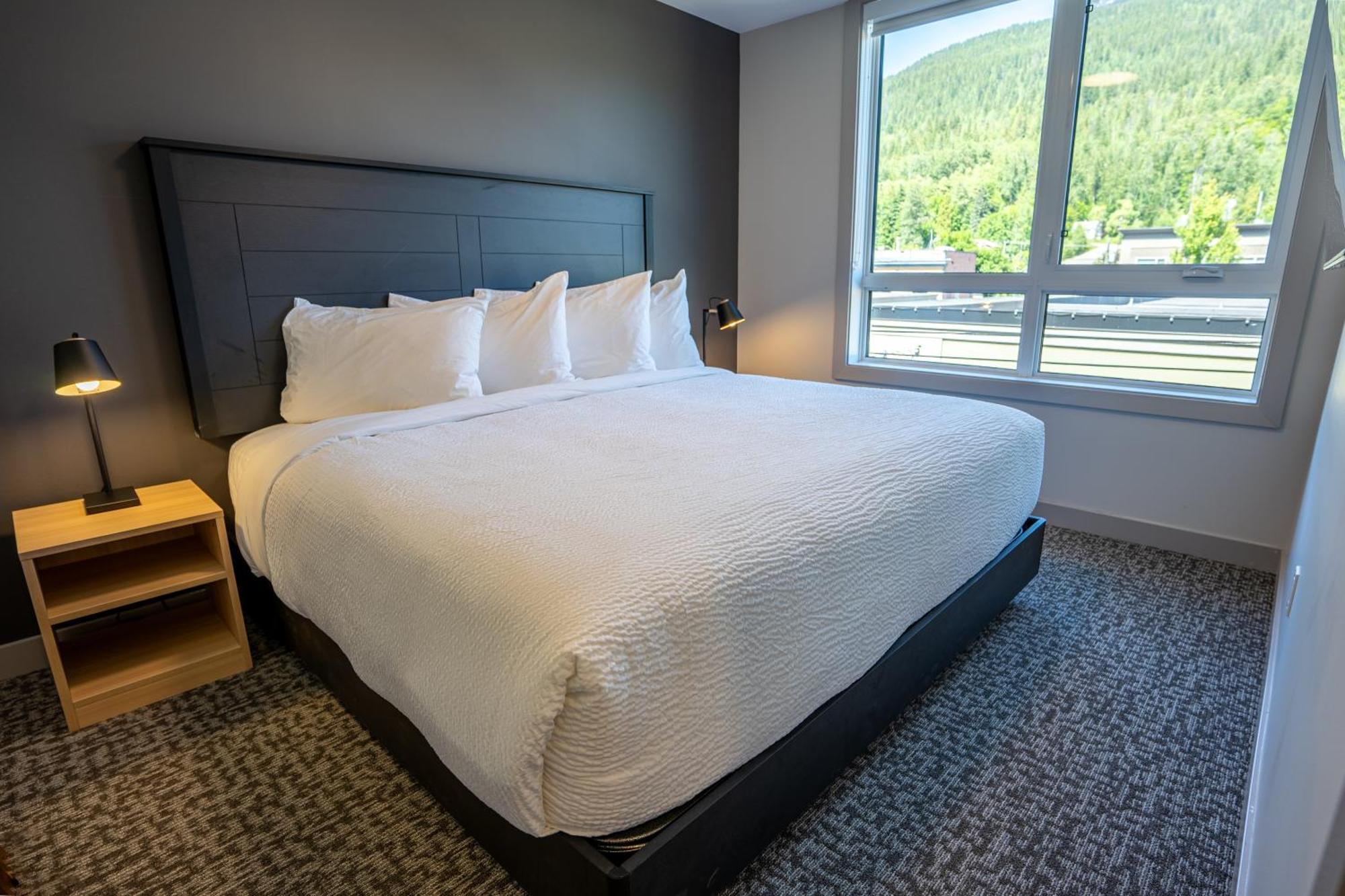 Basecamp Suites Revelstoke Rom bilde