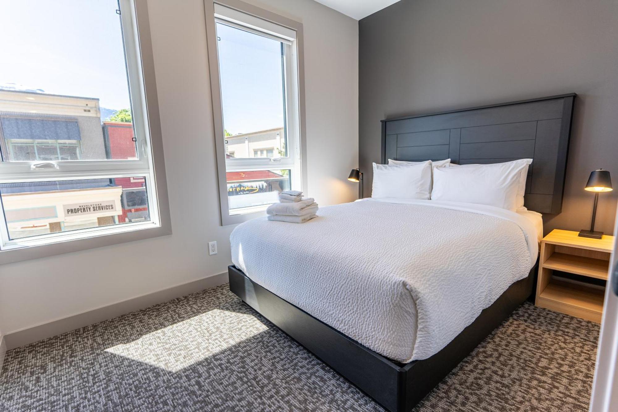 Basecamp Suites Revelstoke Rom bilde