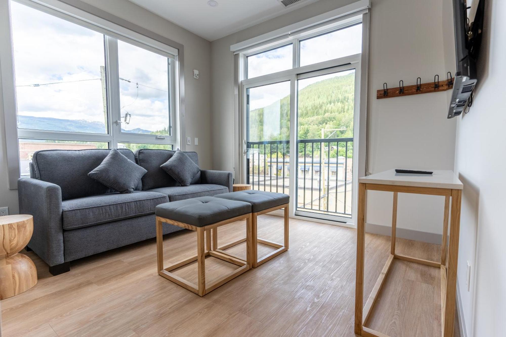 Basecamp Suites Revelstoke Eksteriør bilde