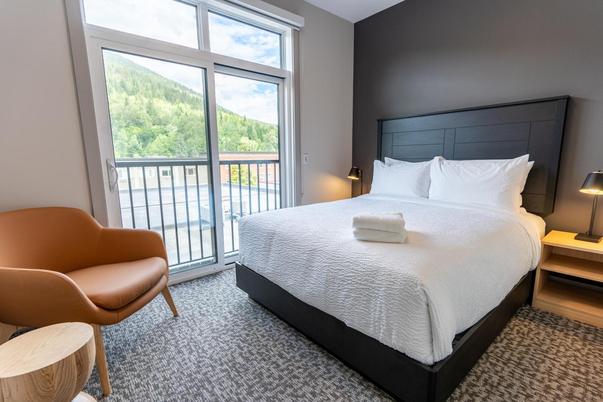 Basecamp Suites Revelstoke Eksteriør bilde
