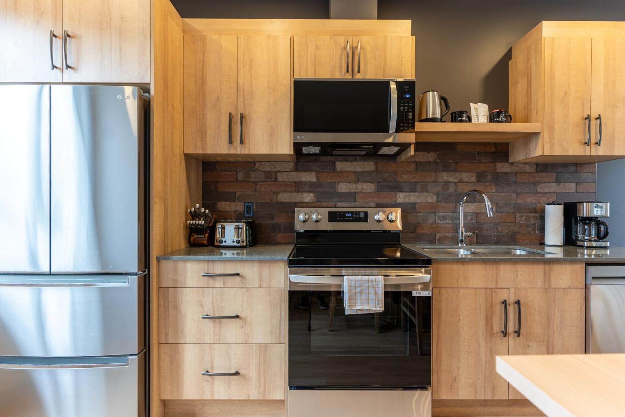 Basecamp Suites Revelstoke Rom bilde