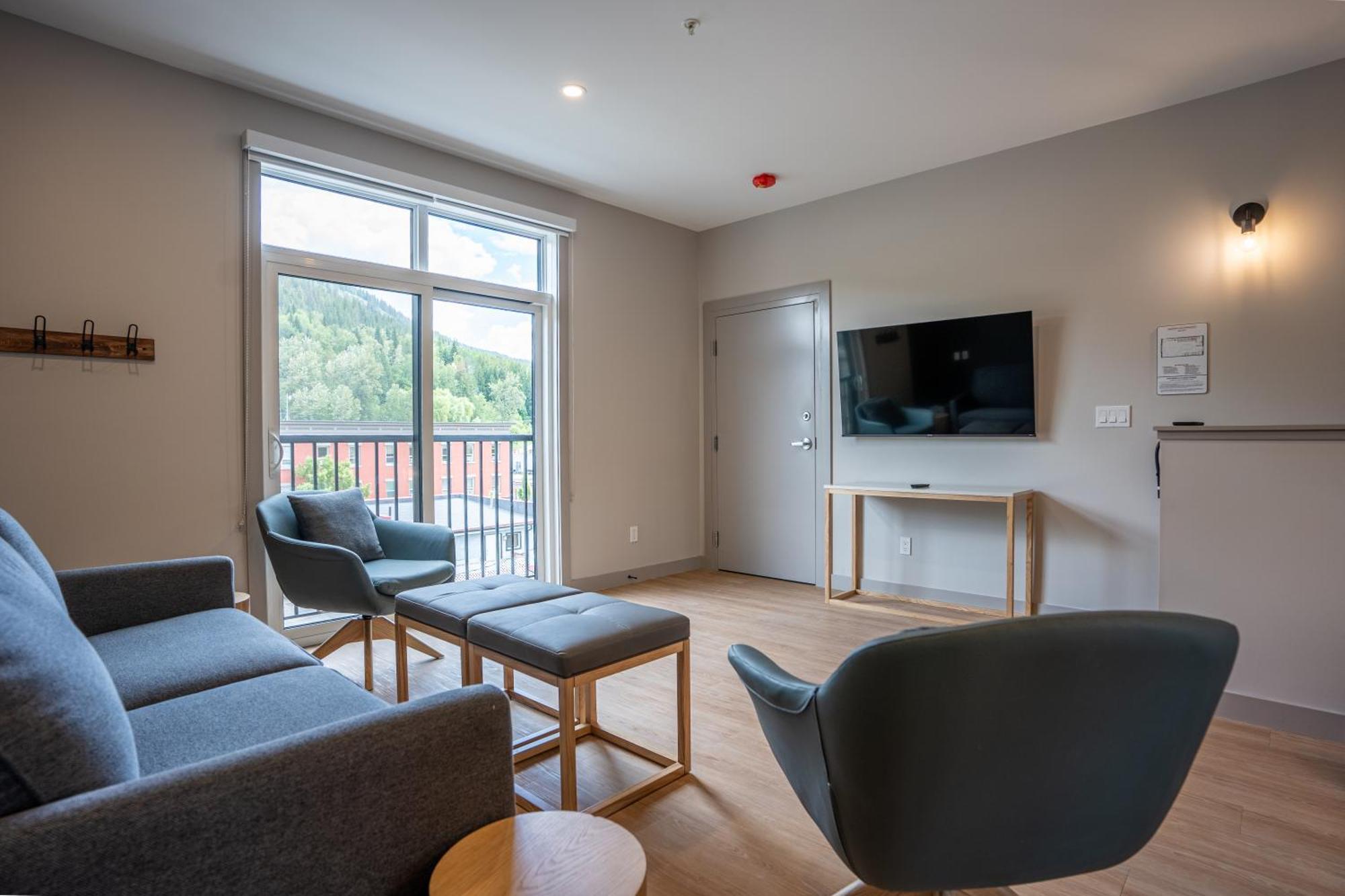 Basecamp Suites Revelstoke Eksteriør bilde
