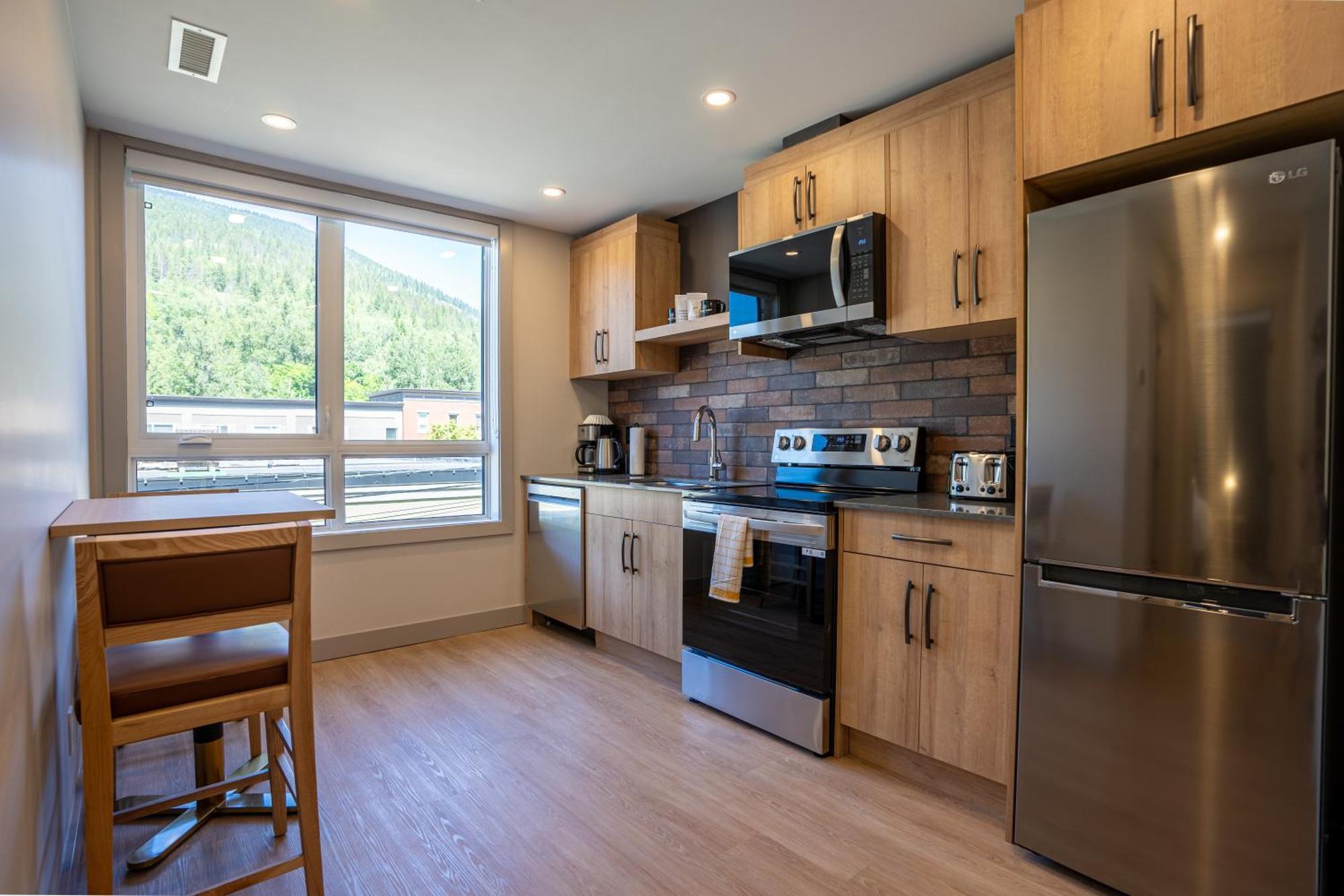 Basecamp Suites Revelstoke Rom bilde